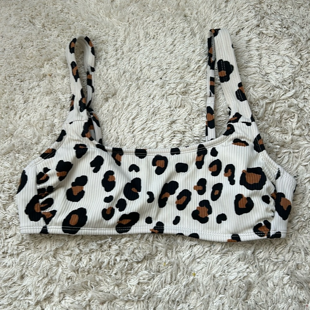cheetah print swimsuit top